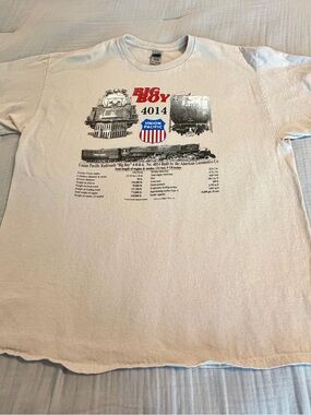 Men’s Union Pacific 'Big Boy 4014' Graphic T-Shirt - Light Gray Sz XL